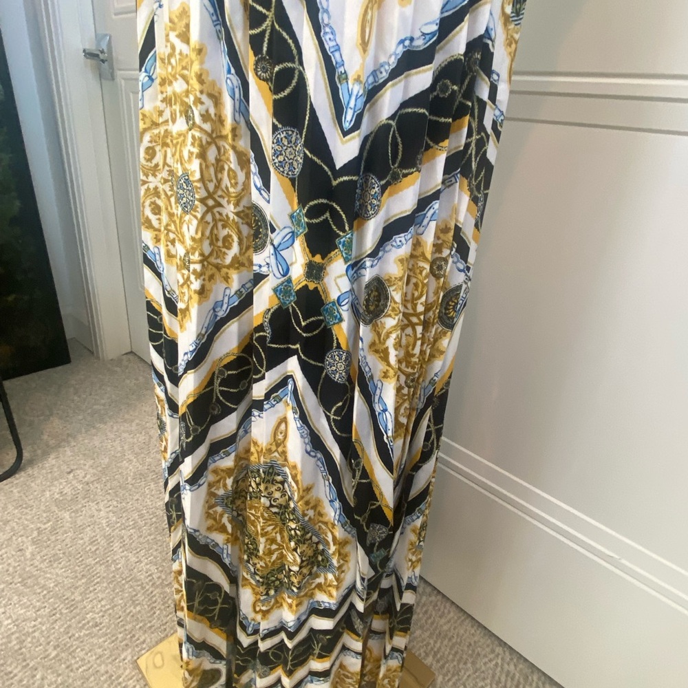 INC International Concepts Maxi Dress with Gold & Black Design Size 6 NWT - Picture 11 of 14